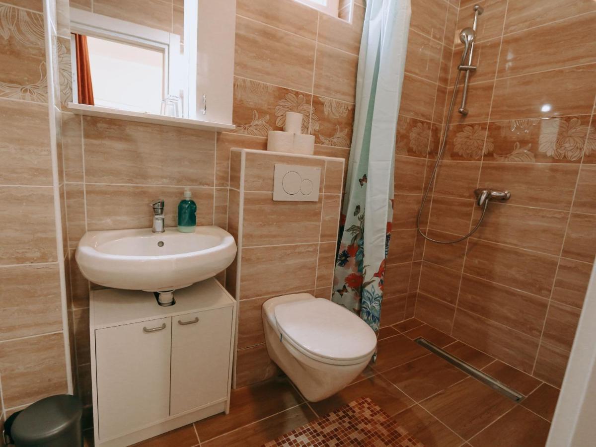 דירות סומבור Vila Evropa מראה חיצוני תמונה